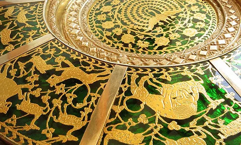 Thewa Kala: The Secret Art of Fusing Gold on Glass